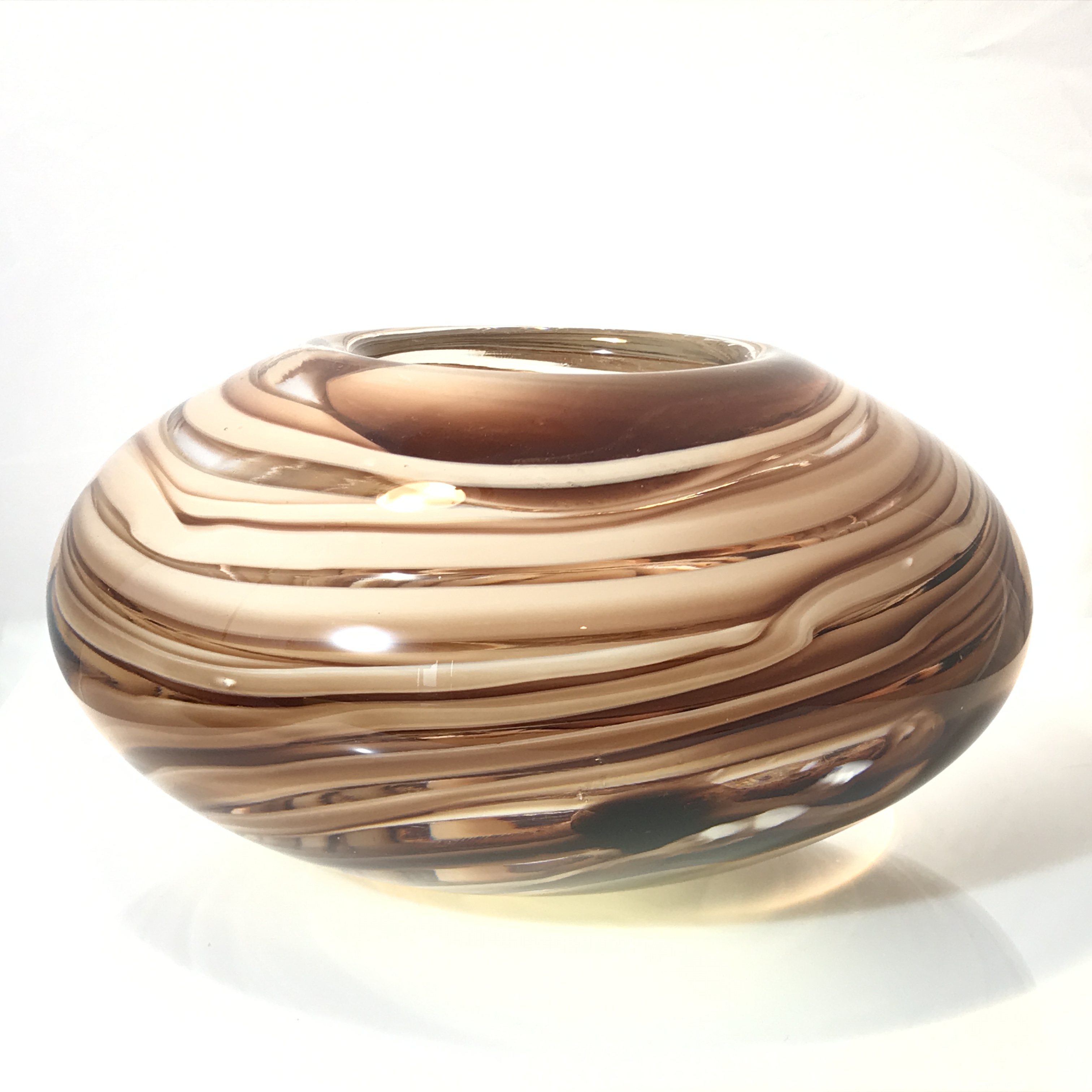 Bird's Nest Bowl in Tea Bird's Nest Bowl in Tea